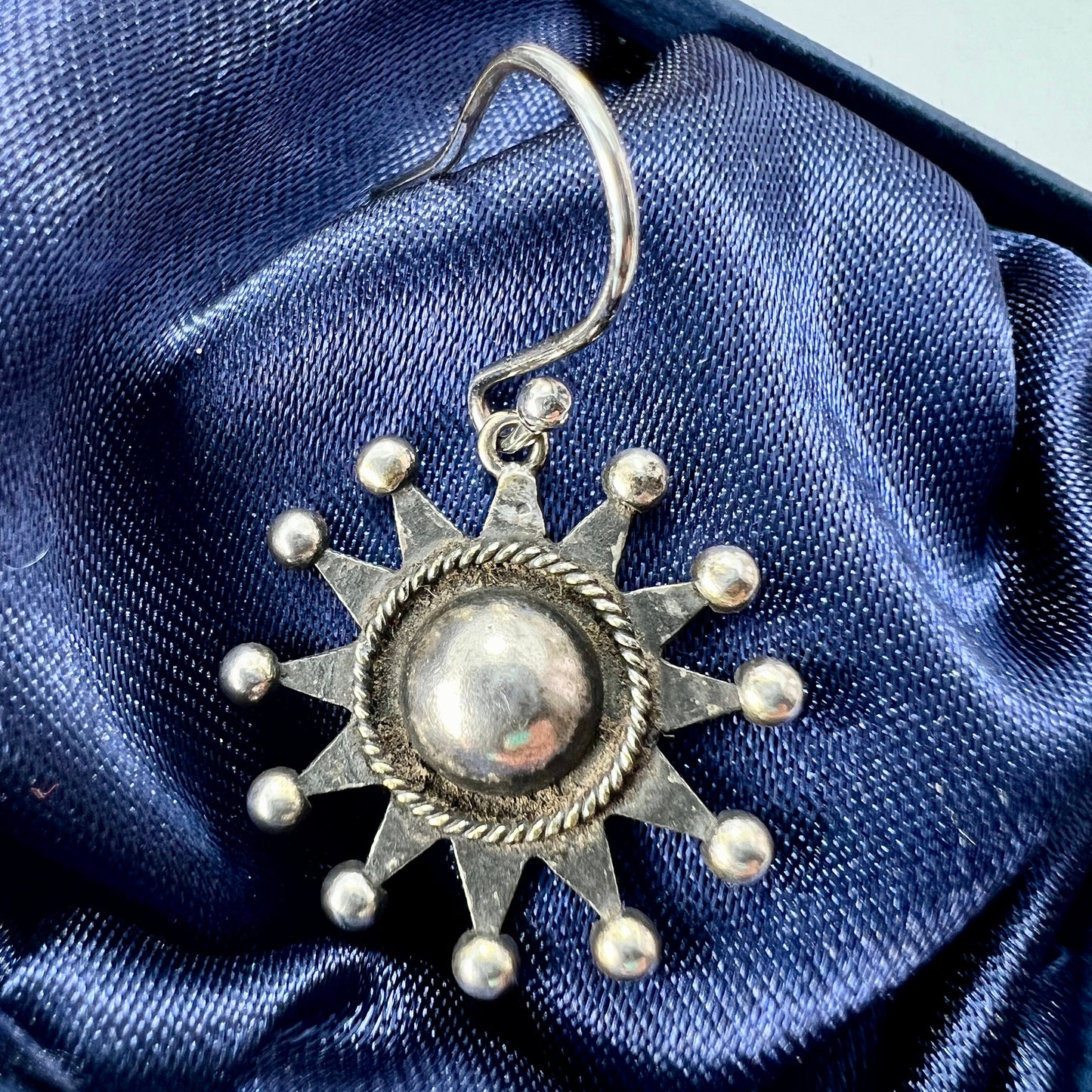 Single Earring • Victorian Sterling Silver Star Sunburst