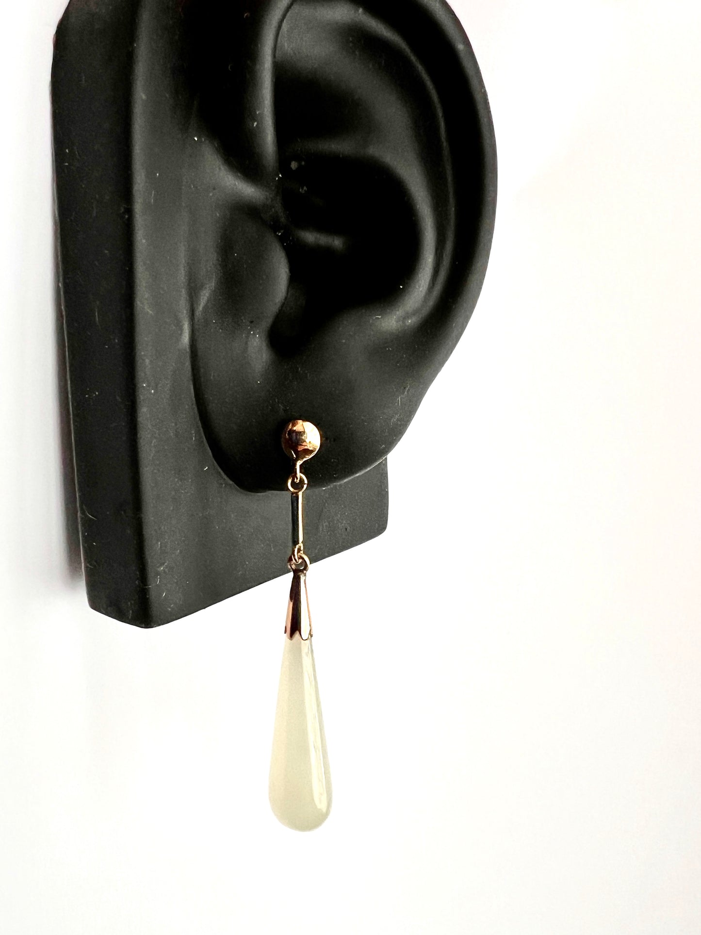 Vintage 14CT Gold White Jade Teardrop Earrings