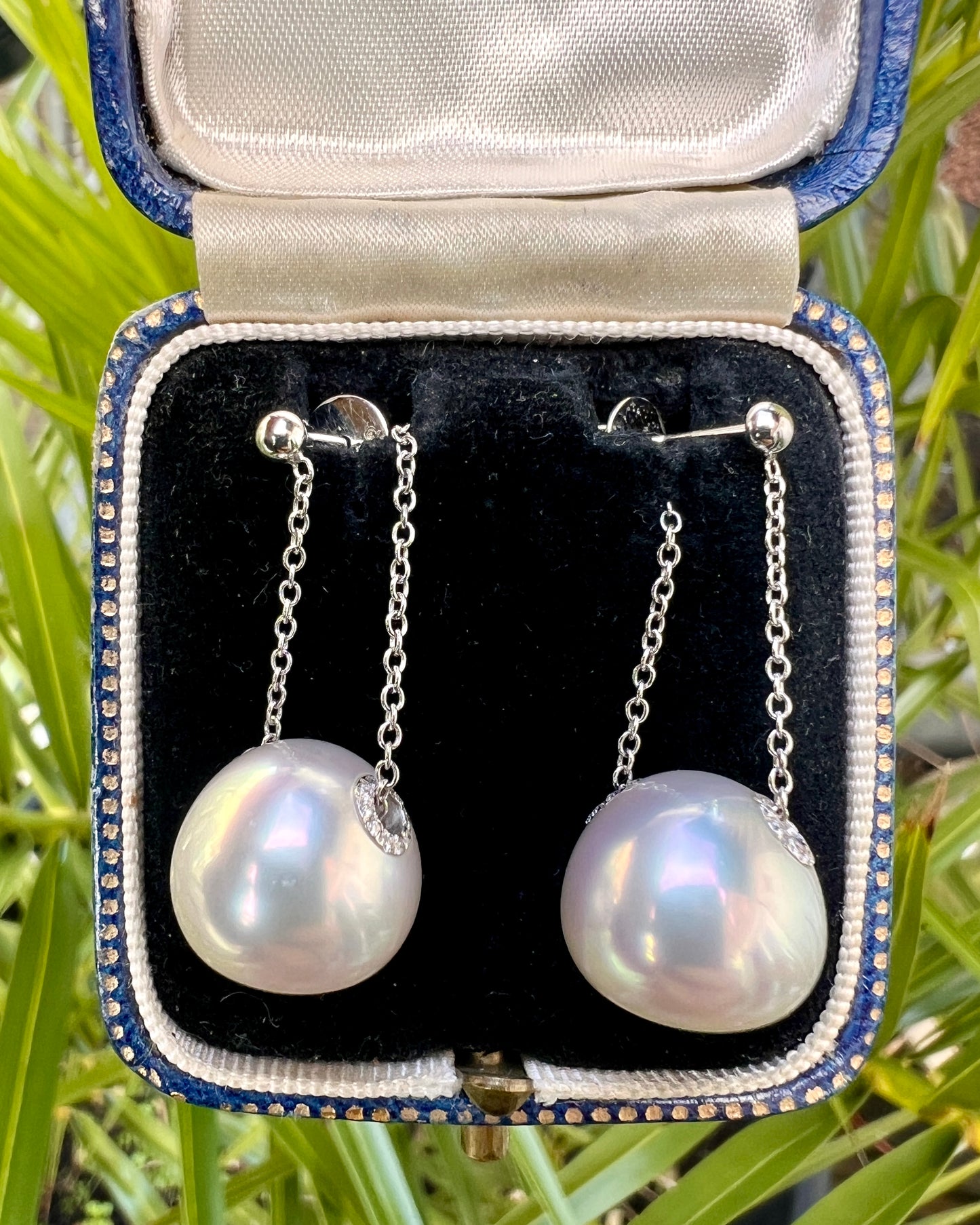 Vintage 18CT Gold Diamond and Pearl Threadthrough Chain Earrings