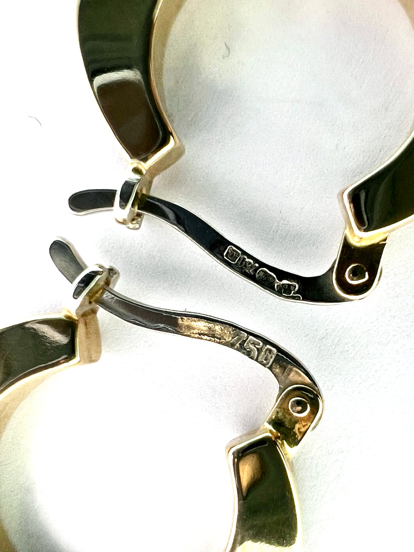 Vintage 18CT Gold Crescent Hoop Earrings