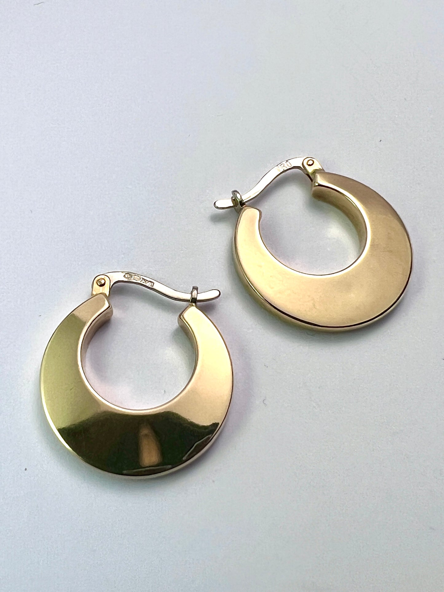 Vintage 18CT Gold Crescent Hoop Earrings