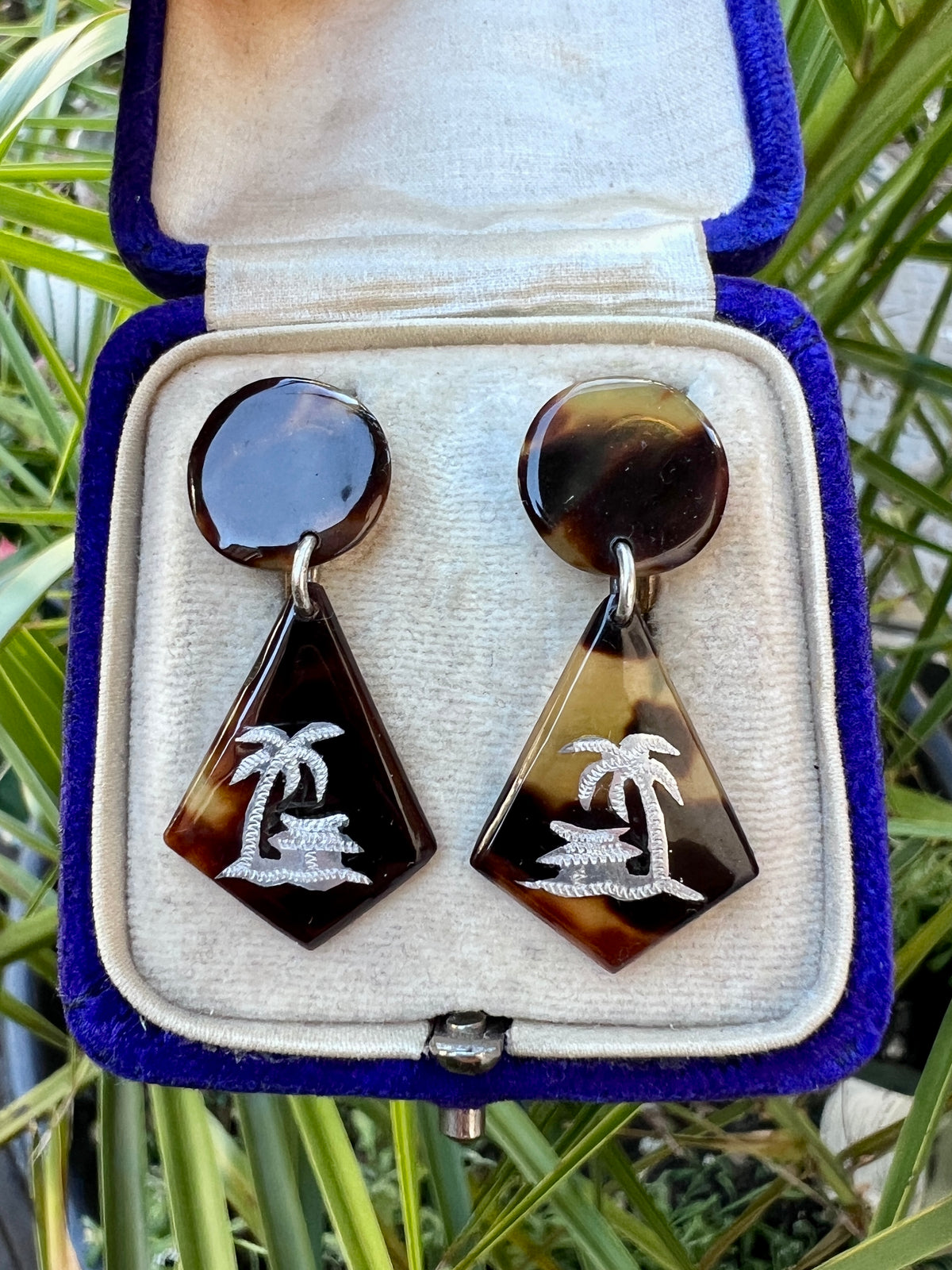 Vintage Silver Tortoiseshell Tropical Holiday Earrings and Bracelet