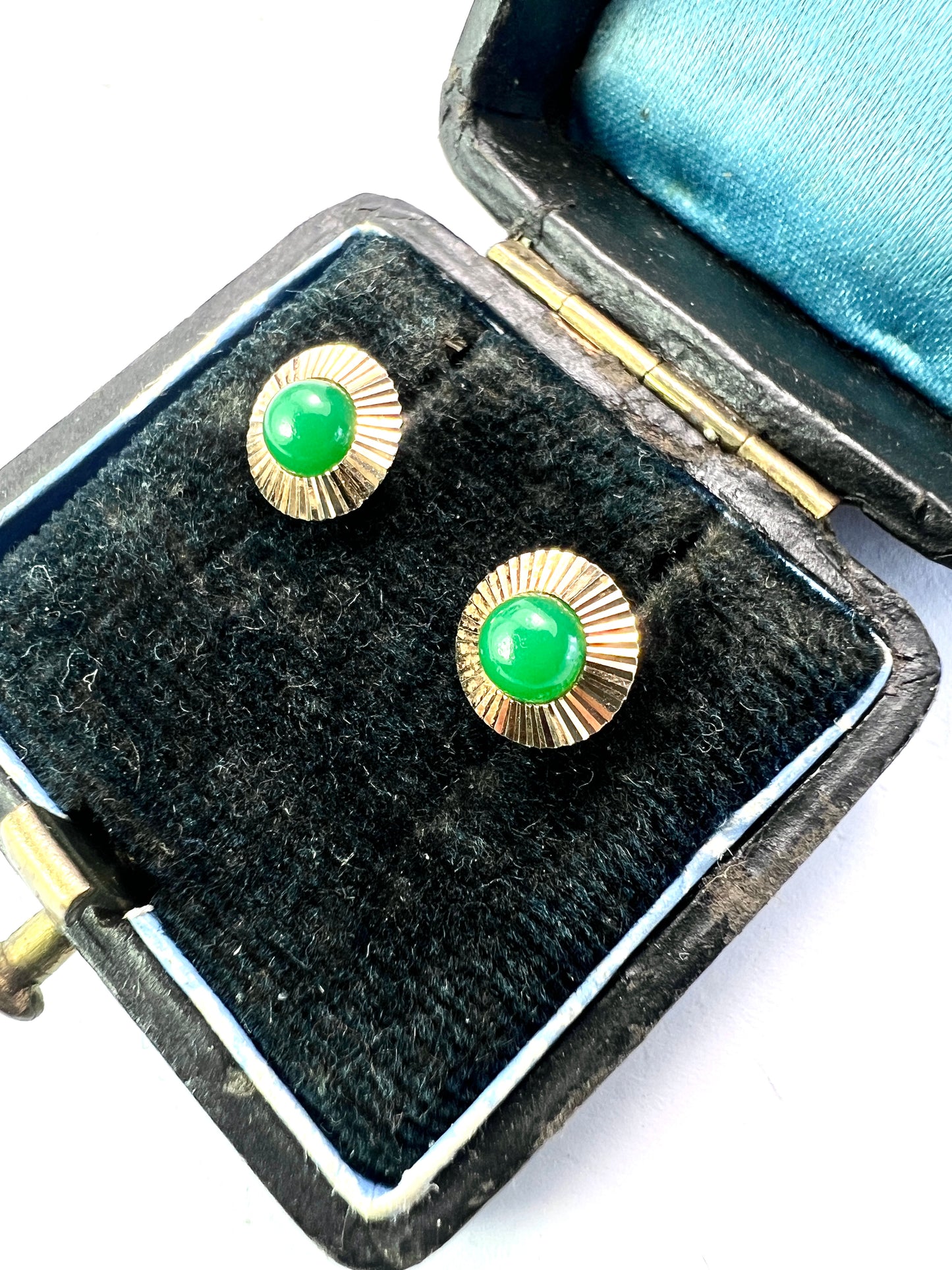 Vintage Radiating Gold Jade Glass Stud Earrings