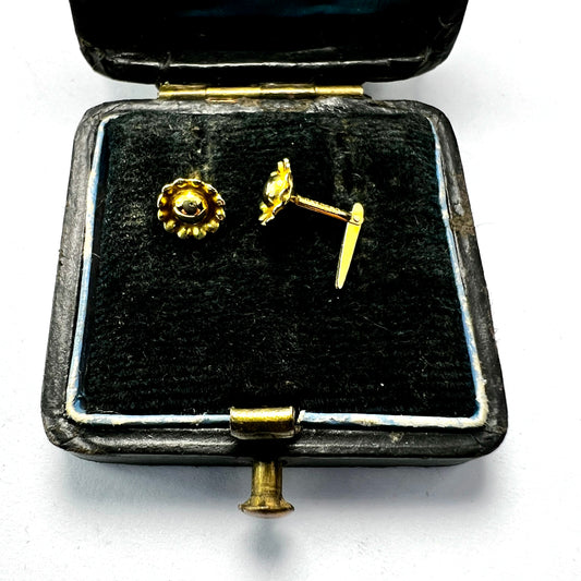 Tiny Vintage 9CT Gold Andralok Flower Stud Earrings