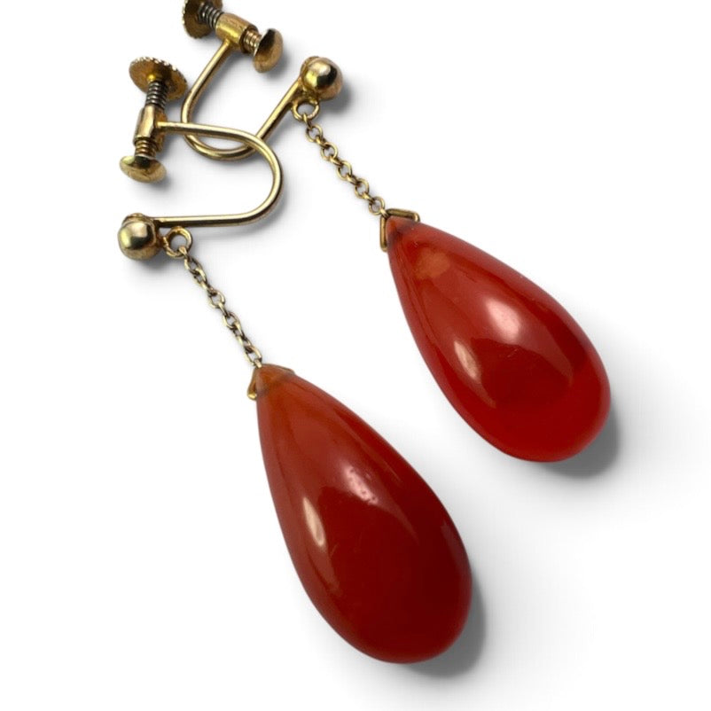 Edwardian Red Agate Chain Drop Earrings in 9CT Gold
