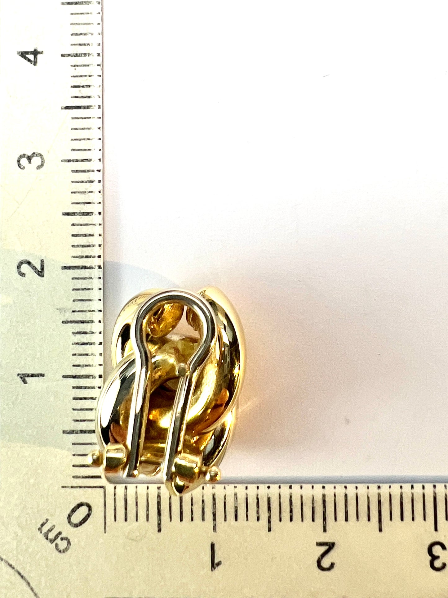 Vintage 18CT Gold Knot Earrings