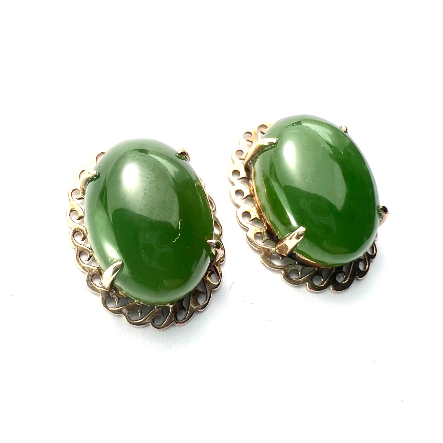 Vintage Jade Cabochon Gold Stud Earrings