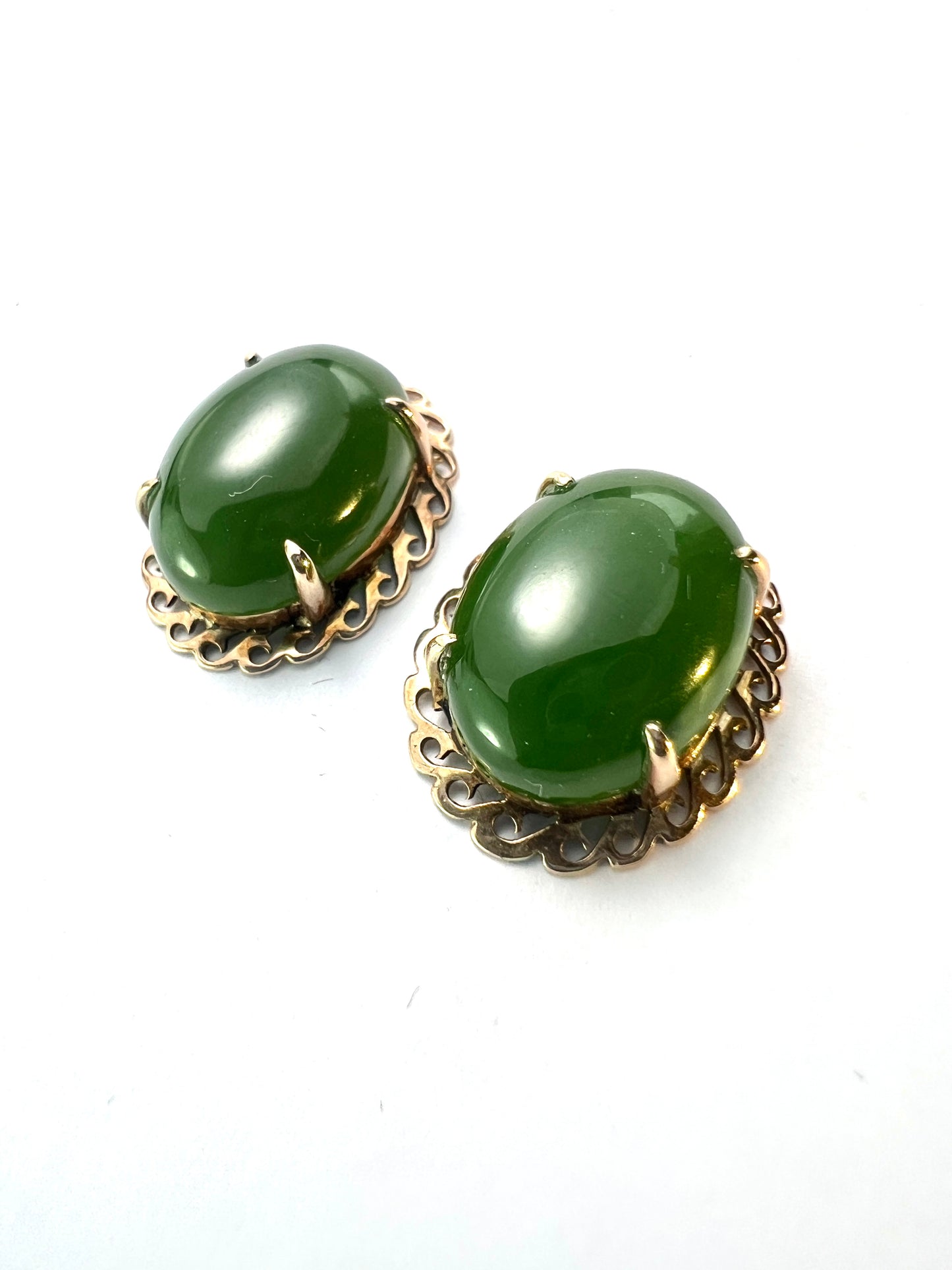 Vintage Jade Cabochon Gold Stud Earrings