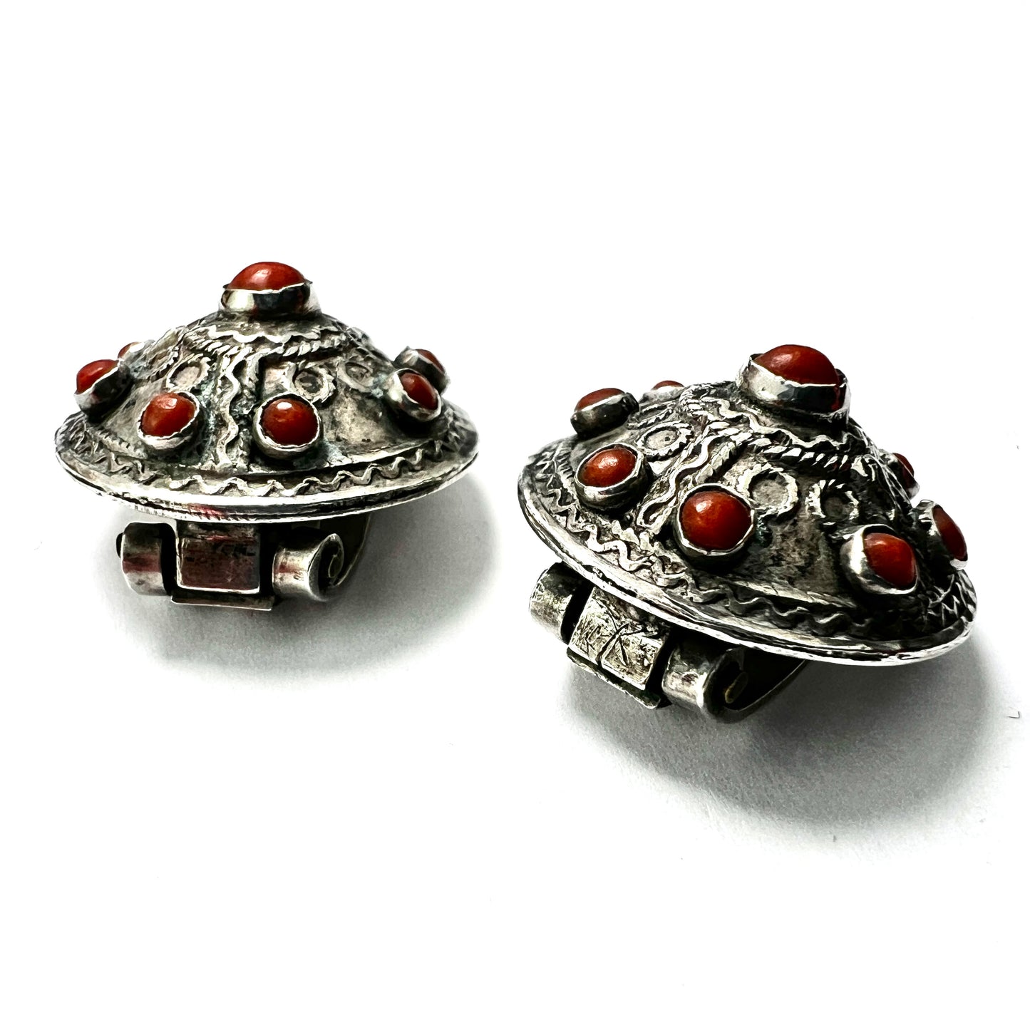 Vintage Nepali Coral and Silver Dome Clip Earrings