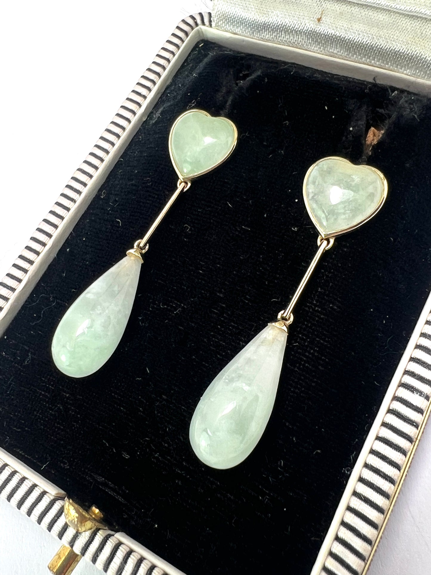 Vintage 9CT Gold Jade Heart Teardrop Earrings