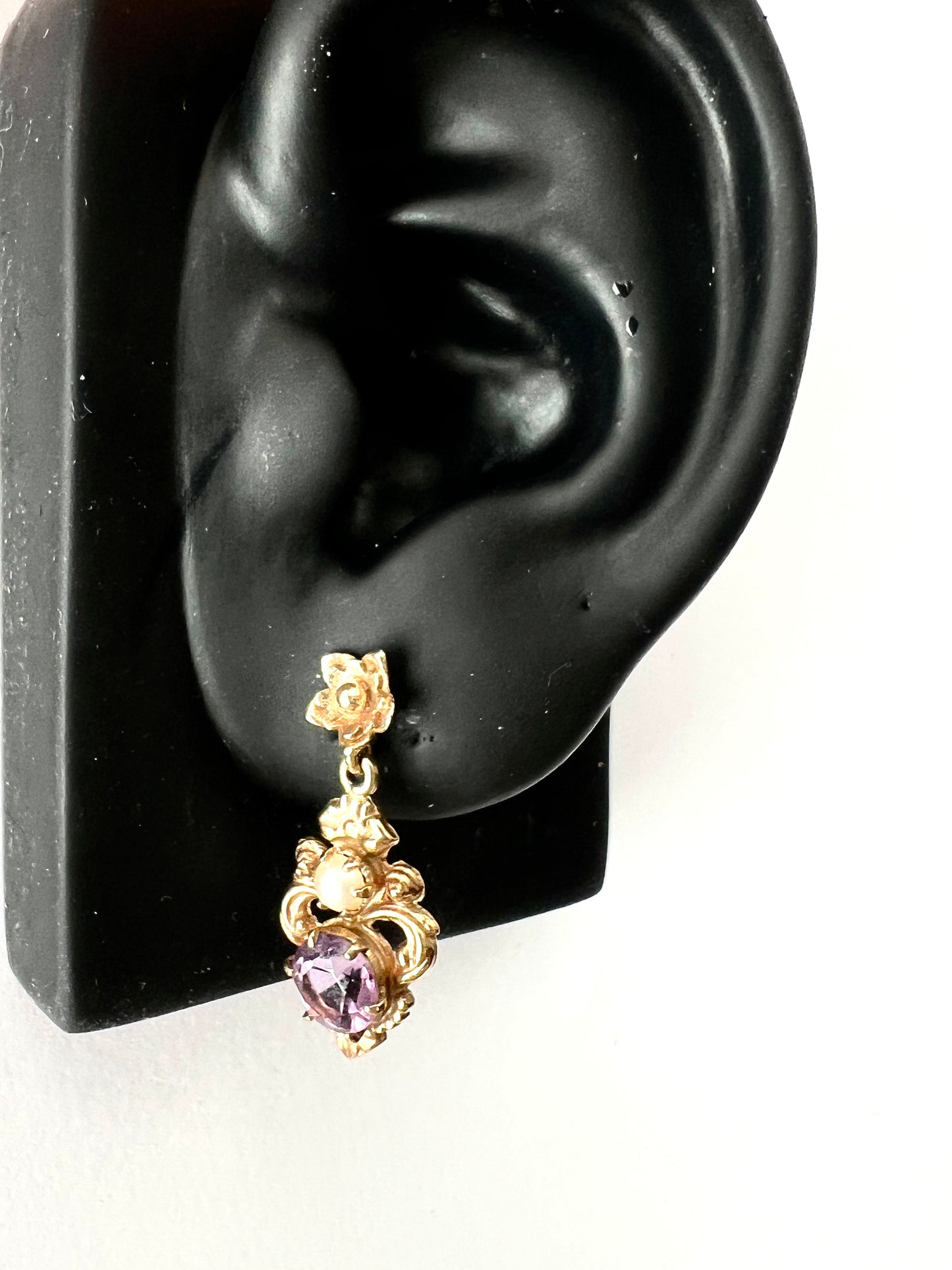 Vintage Amethyst and Pearl 9CT Gold Flower Earrings
