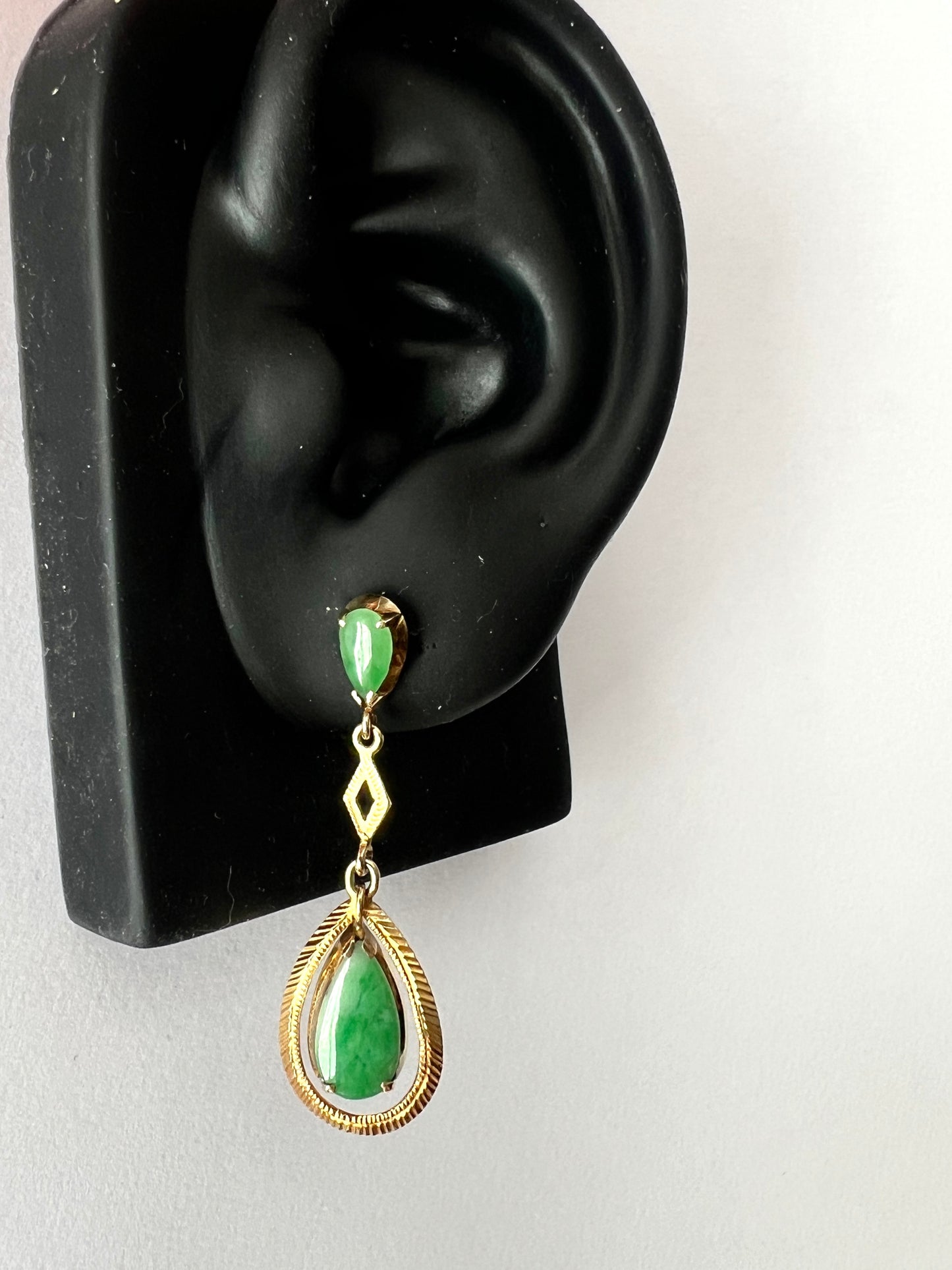 Vintage 9CT Gold Jade Teardrop Earrings