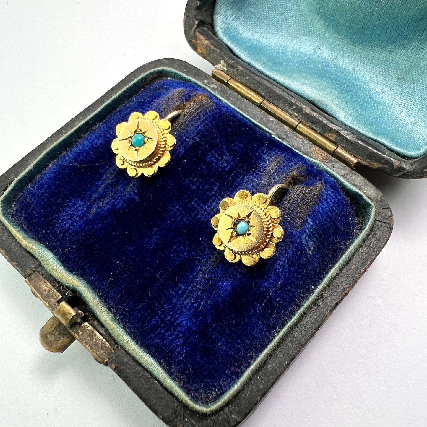 Victorian 9CT Gold and Turquoise Flower Earrings
