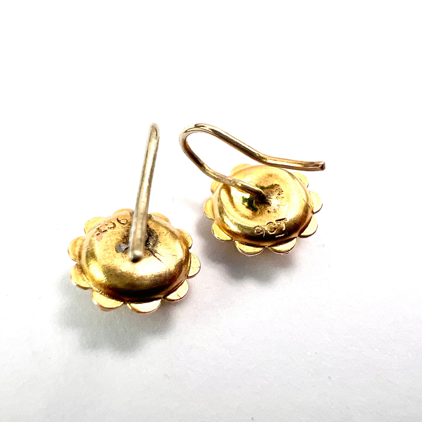 Victorian 9CT Gold and Turquoise Flower Earrings