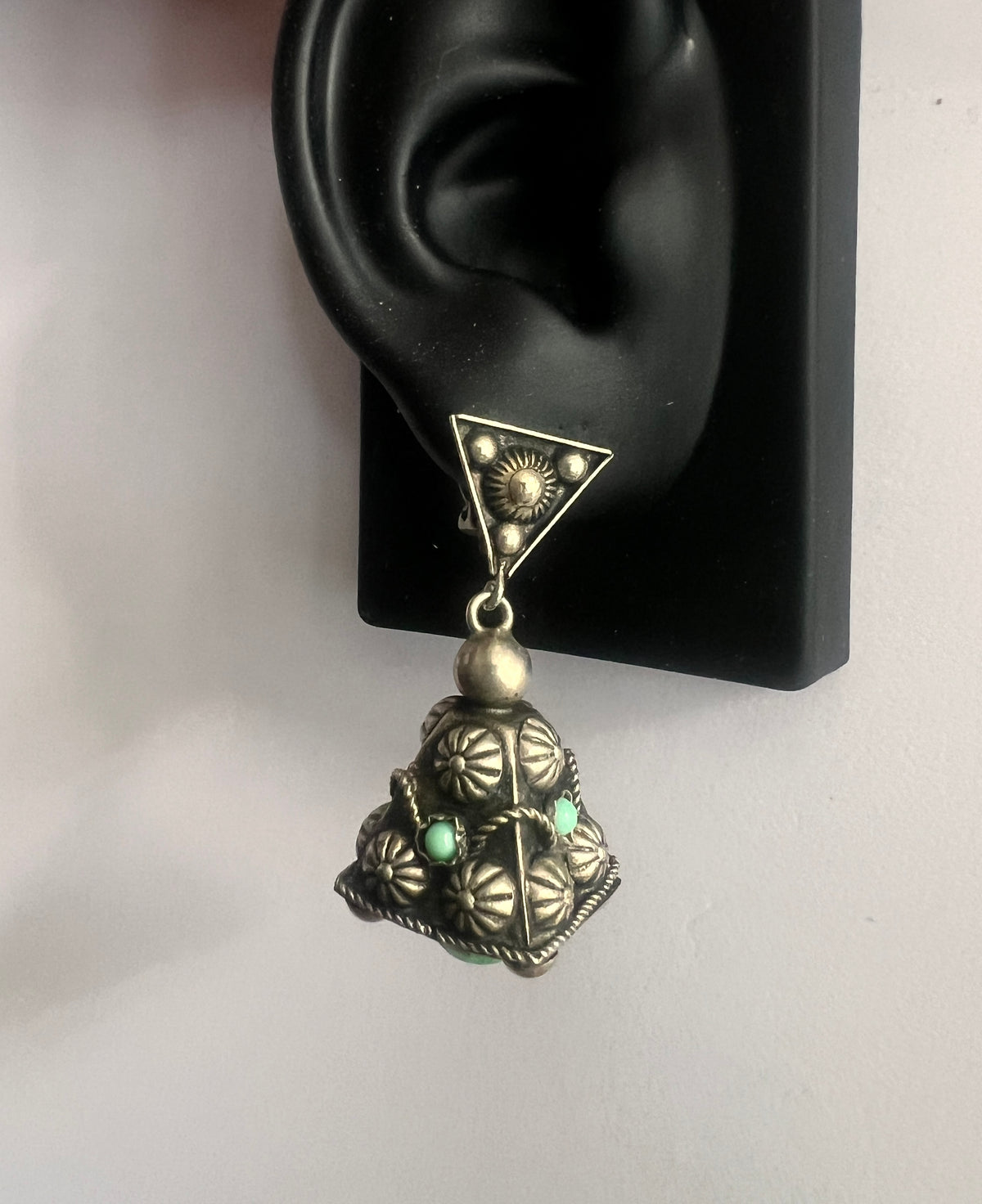 Vintage Turquoise Jade Glass Pyramid Clip Earrings