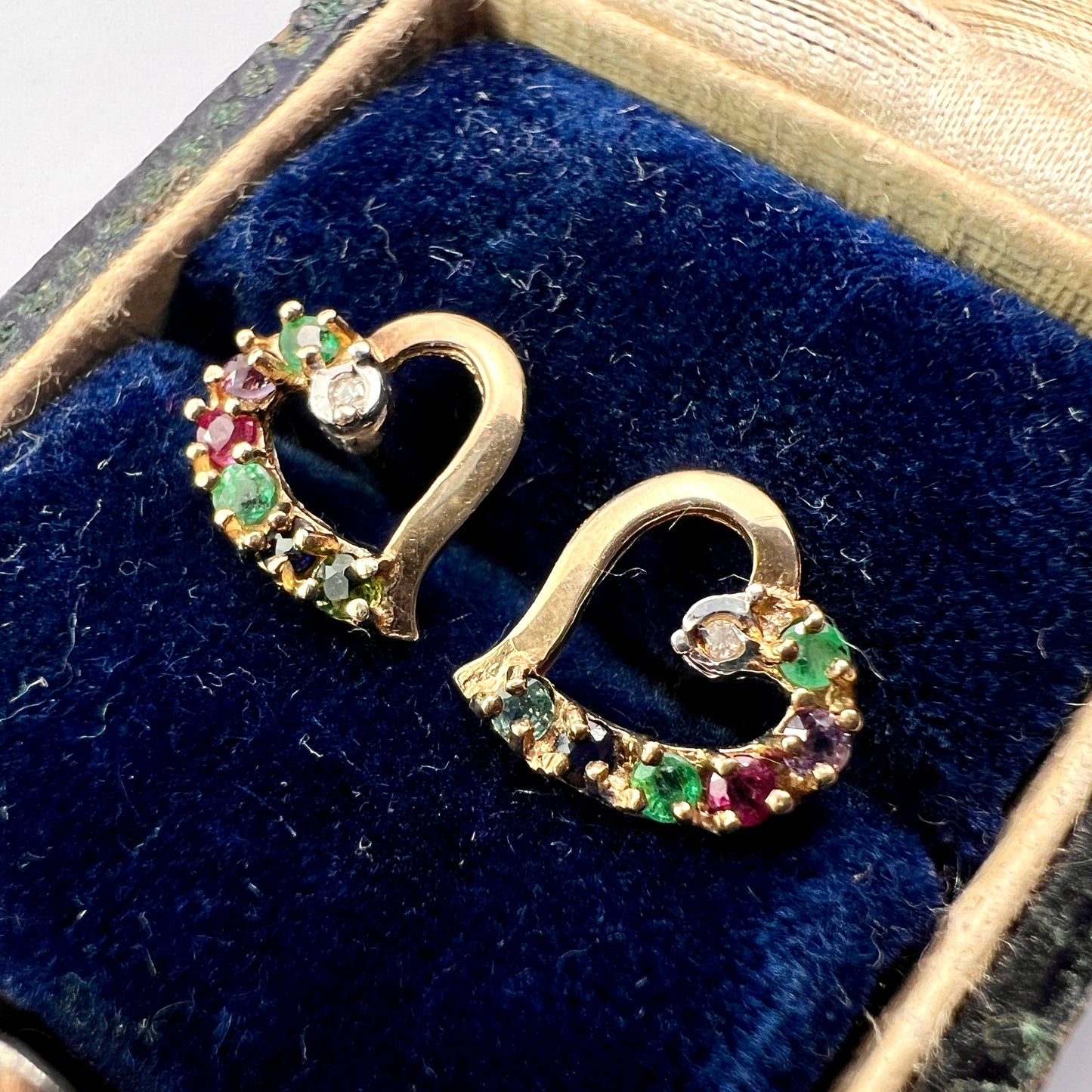 Vintage DEAREST Gemstone Acrostic 9CT Gold Heart Stud Earrings