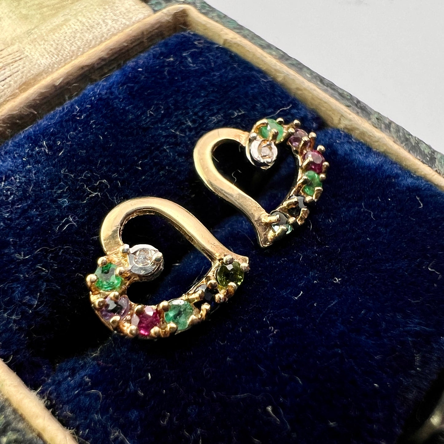 Vintage DEAREST Gemstone Acrostic 9CT Gold Heart Stud Earrings