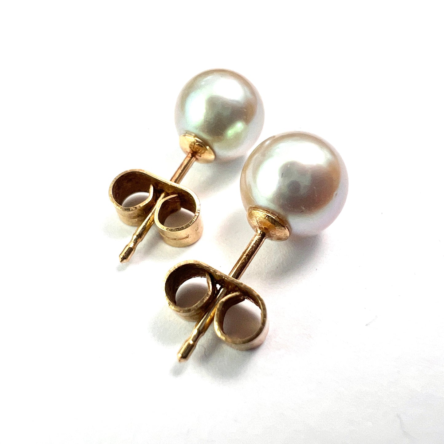 Vintage Mikimoto Cultured Pearl Stud Earrings in 9CT Gold