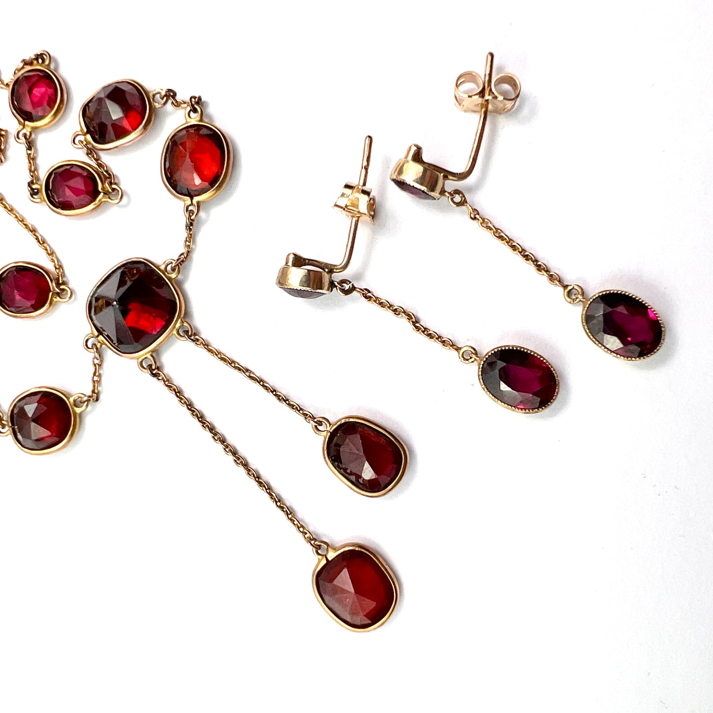 Edwardian Garnet 9CT Gold Earrings and Negligee Necklace