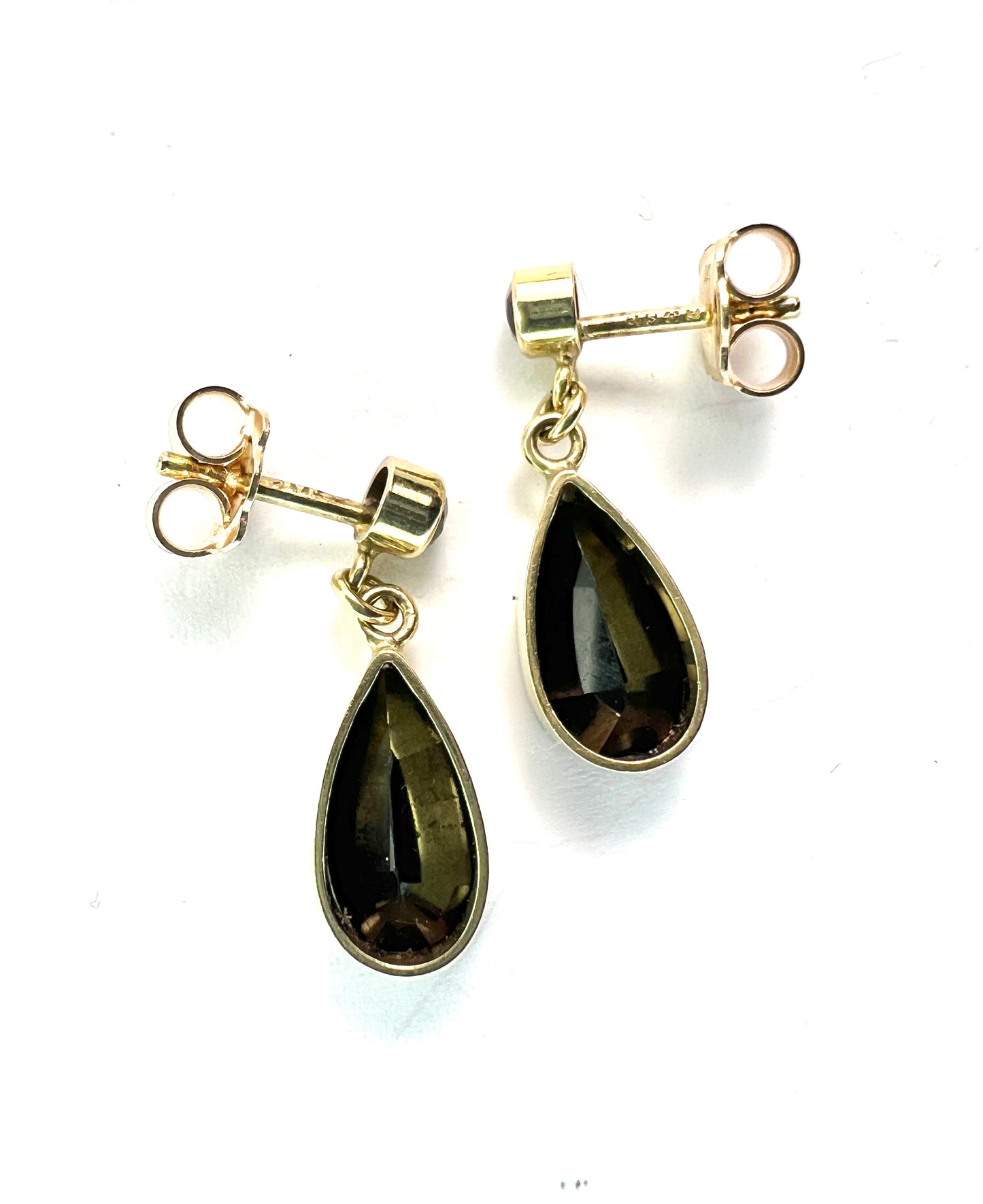 Vintage 9CT Gold Garnet Drop Earrings