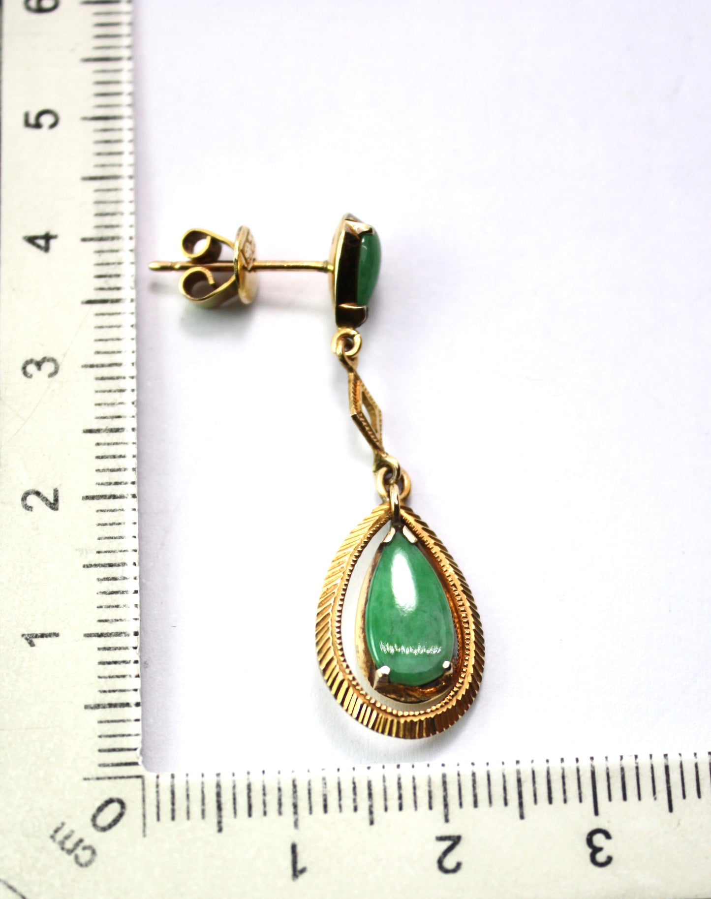 Vintage 9CT Gold Jade Teardrop Earrings