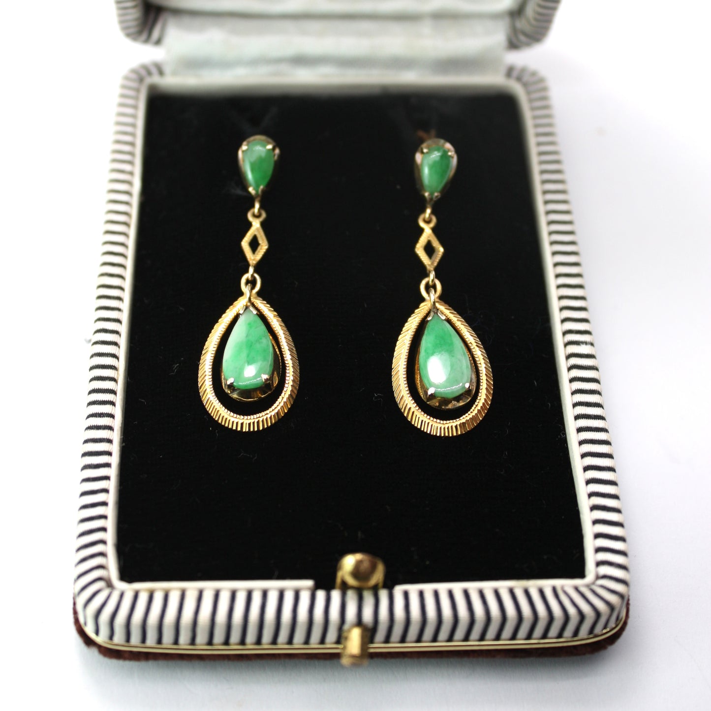 Vintage 9CT Gold Jade Teardrop Earrings
