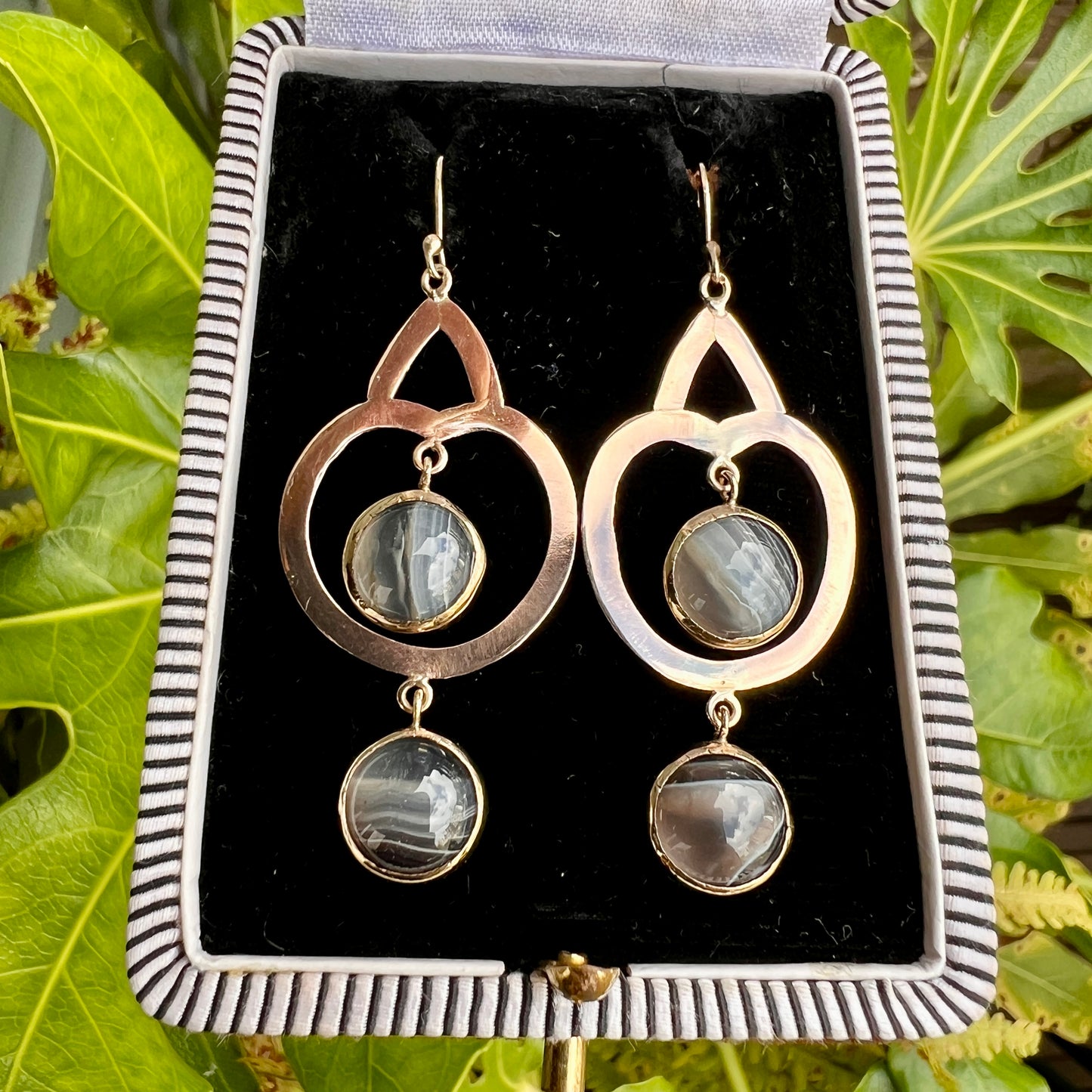 Vintage Modernist 9CT Gold Agate Drop Earrings