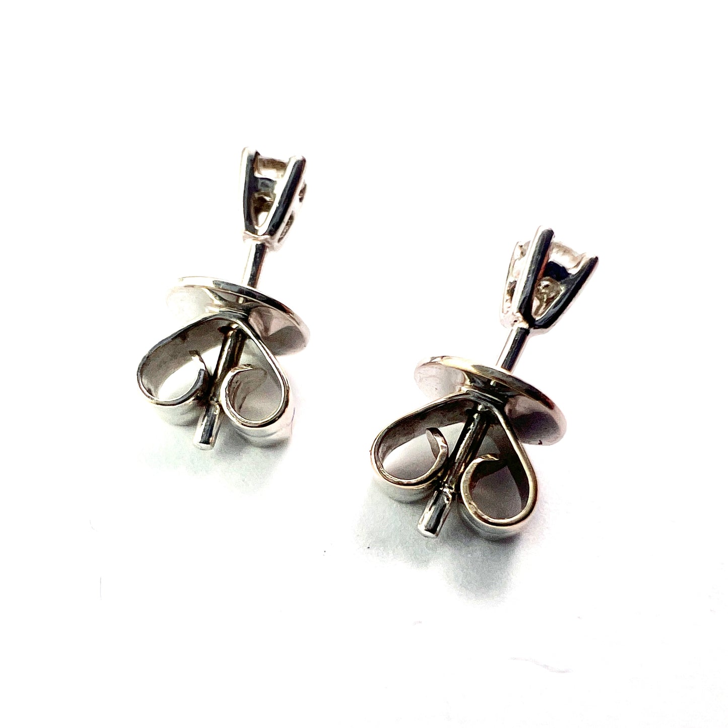 Vintage 18CT White Gold Diamond Stud Earrings