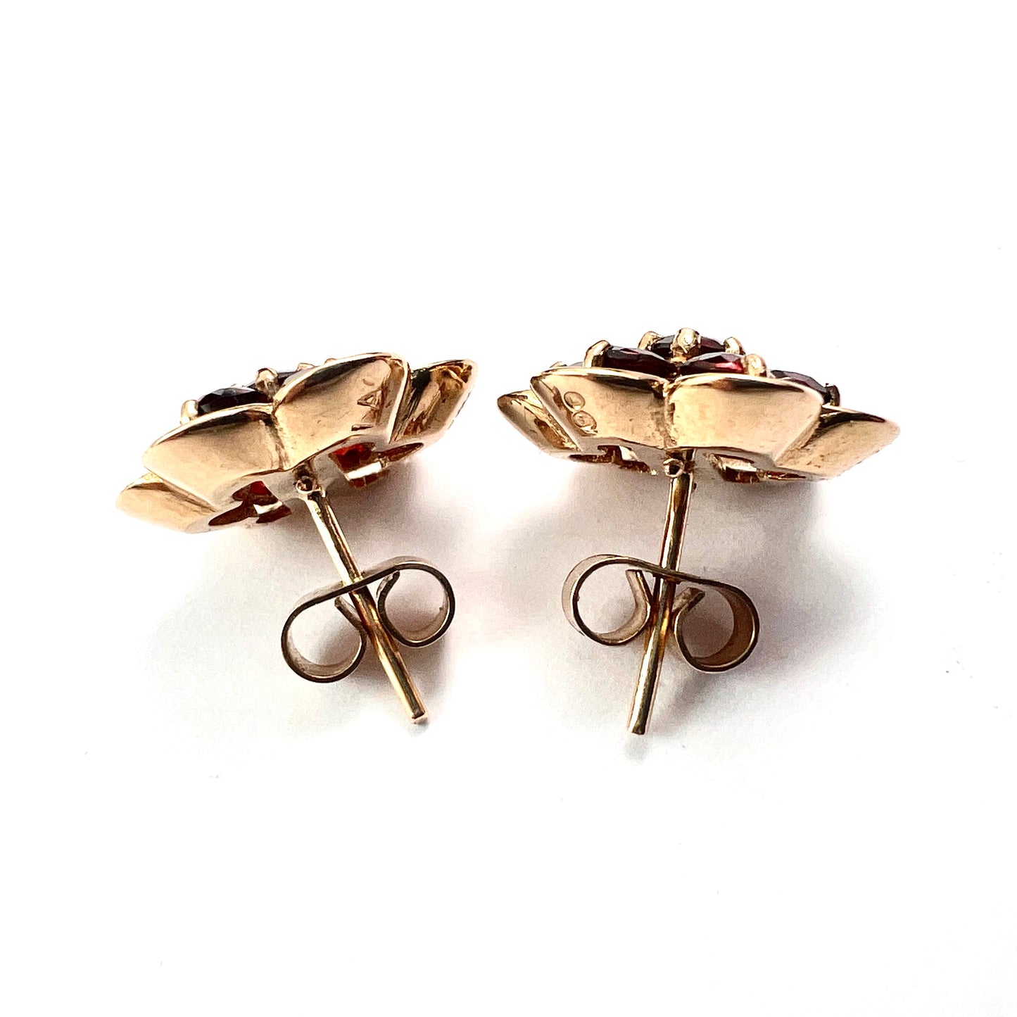 Vintage 9CT Gold Garnet Cluster Flower Stud Earrings