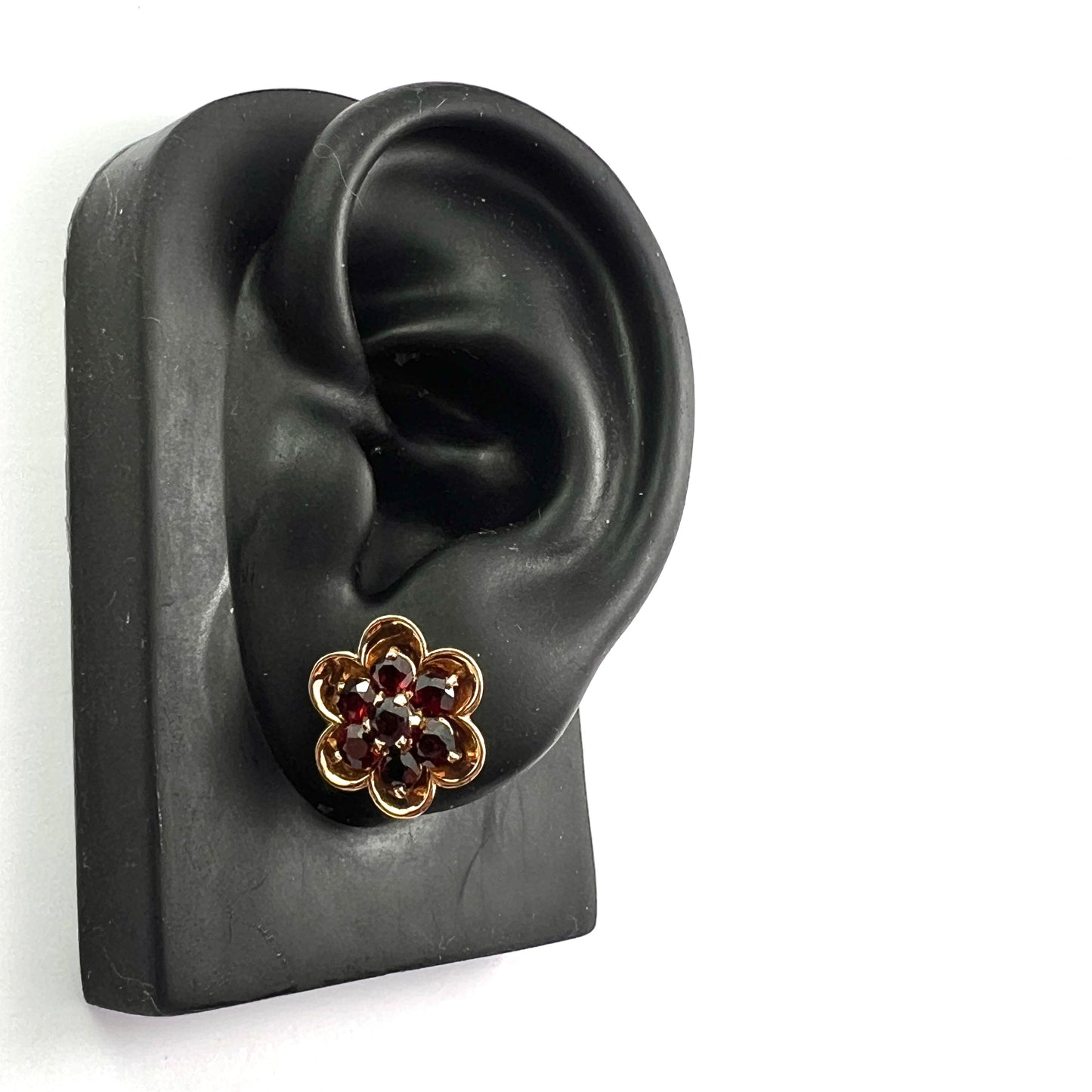 Vintage 9CT Gold Garnet Cluster Flower Stud Earrings