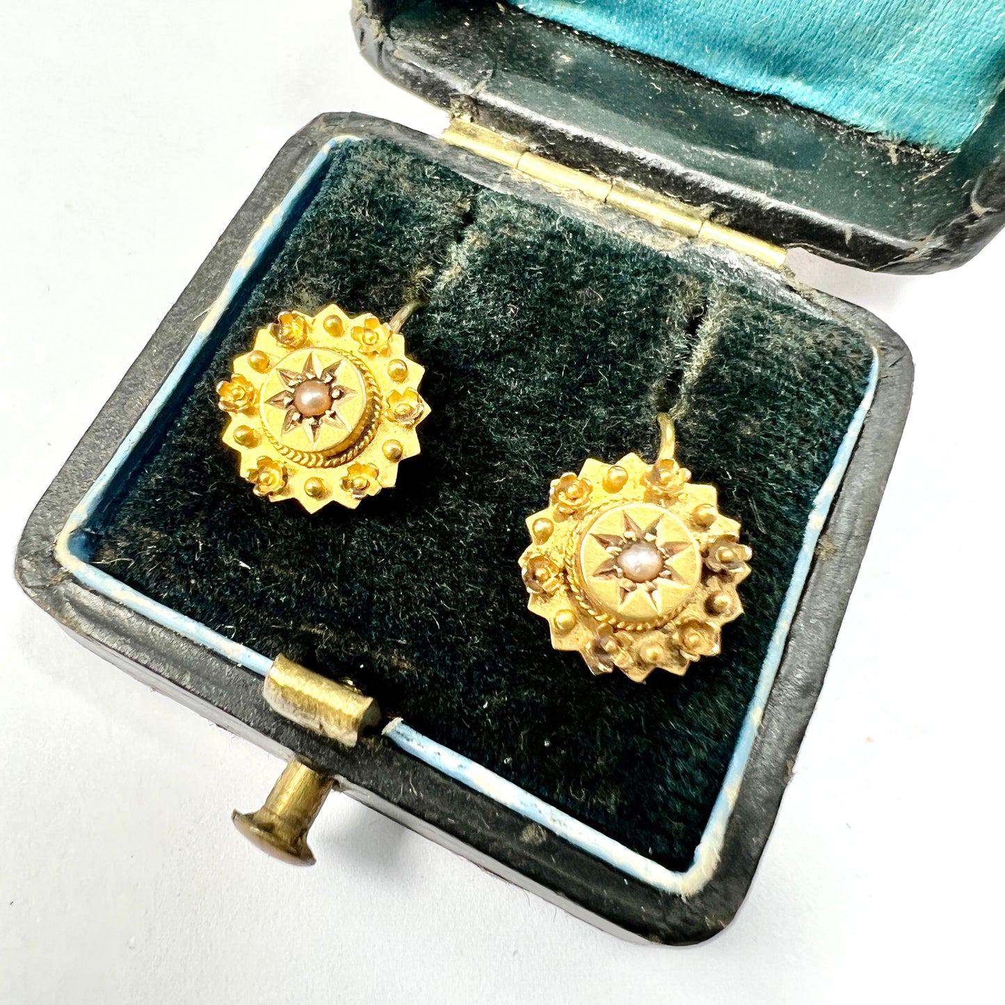 Victorian 15CT Gold and Pearl Flower Earrings