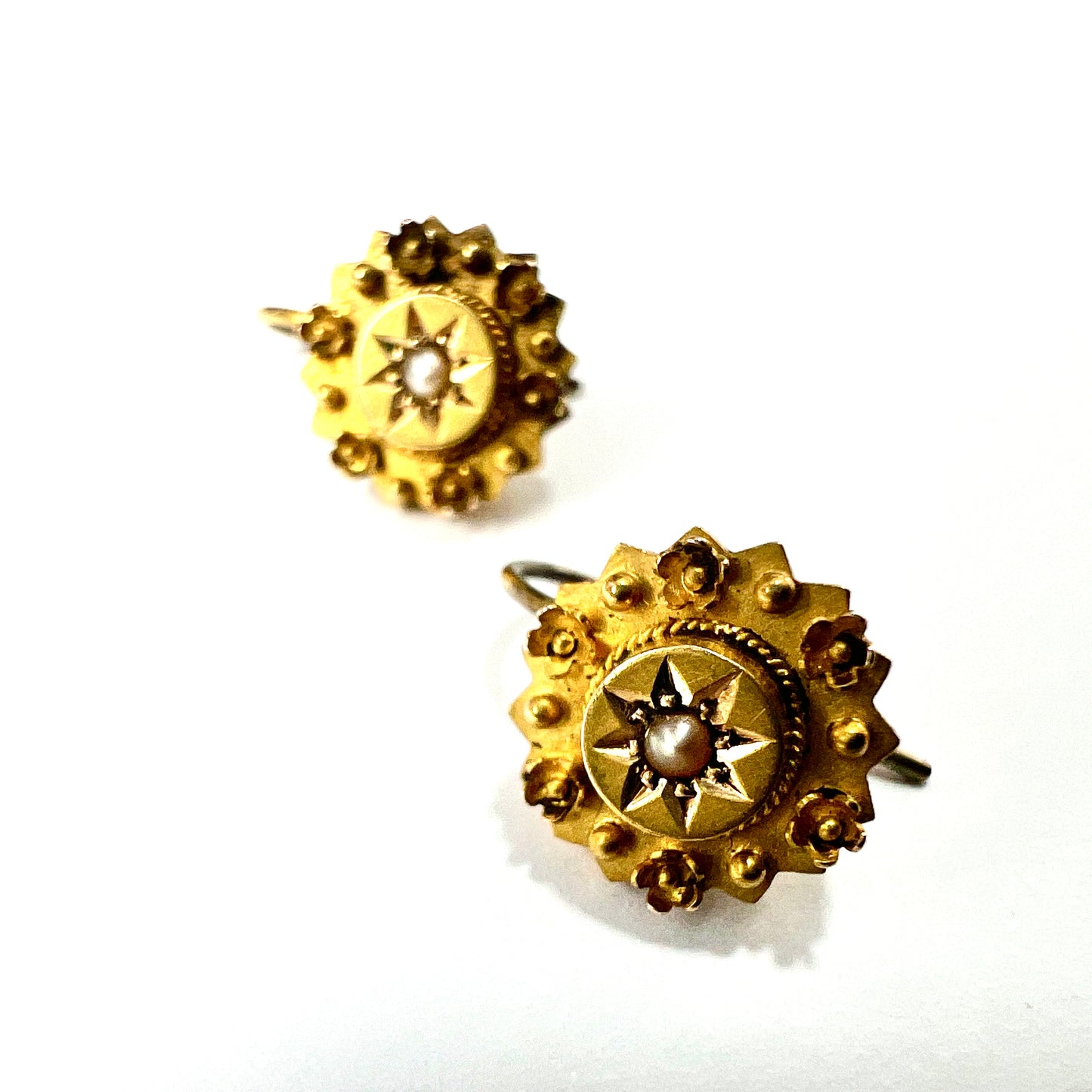 Victorian 15CT Gold and Pearl Flower Earrings