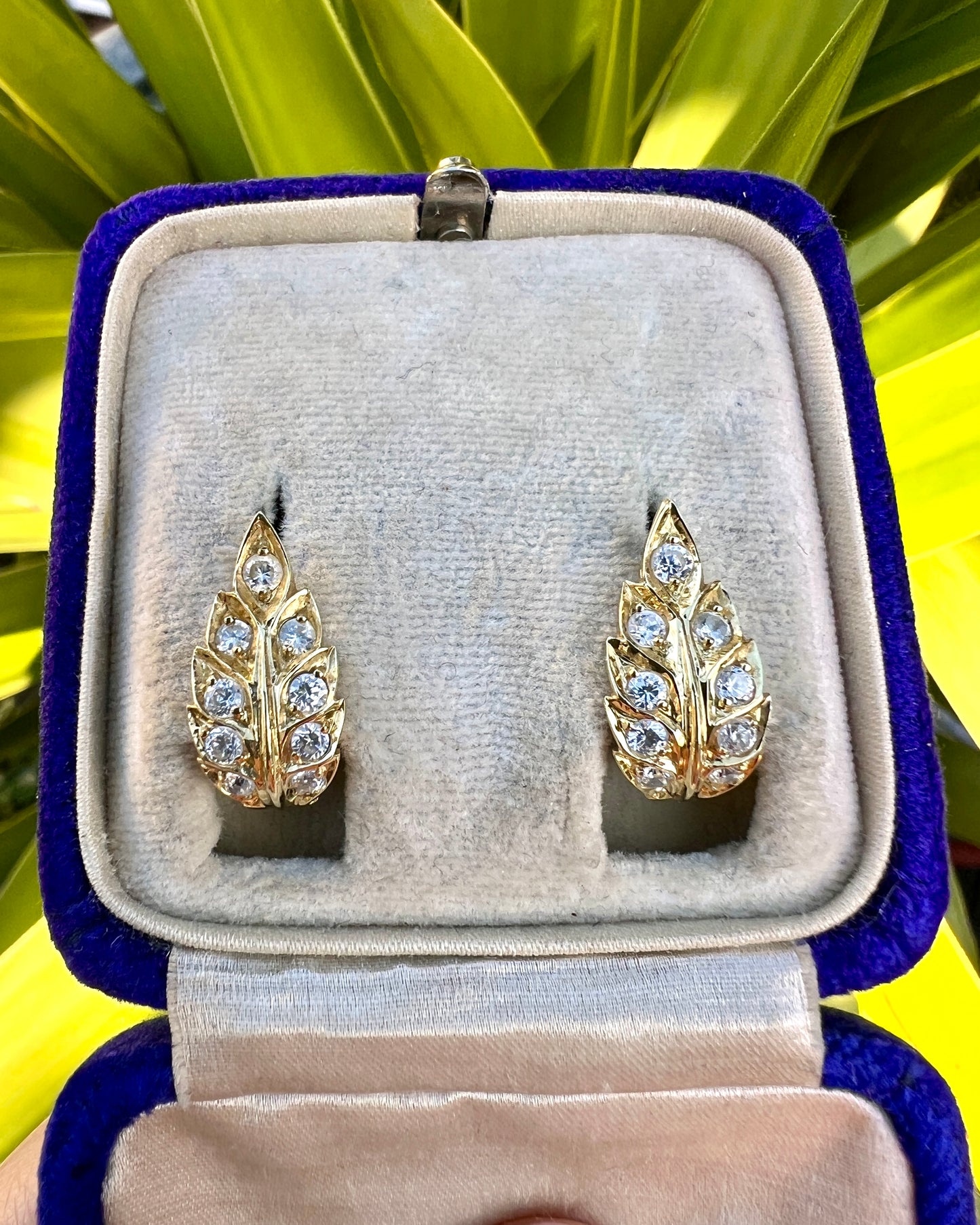 Vintage 14CT Gold Sparkly Leaf Huggie Earrings