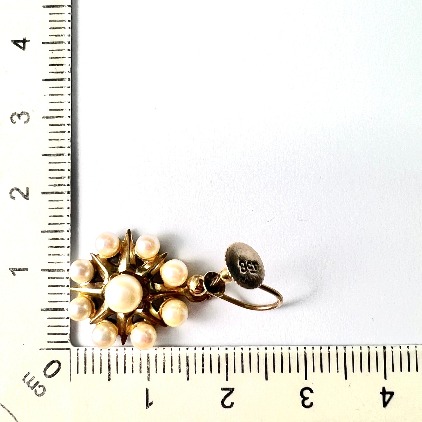 Antique 9CT Gold Pearl Cluster Sunburst Screwback Earrings