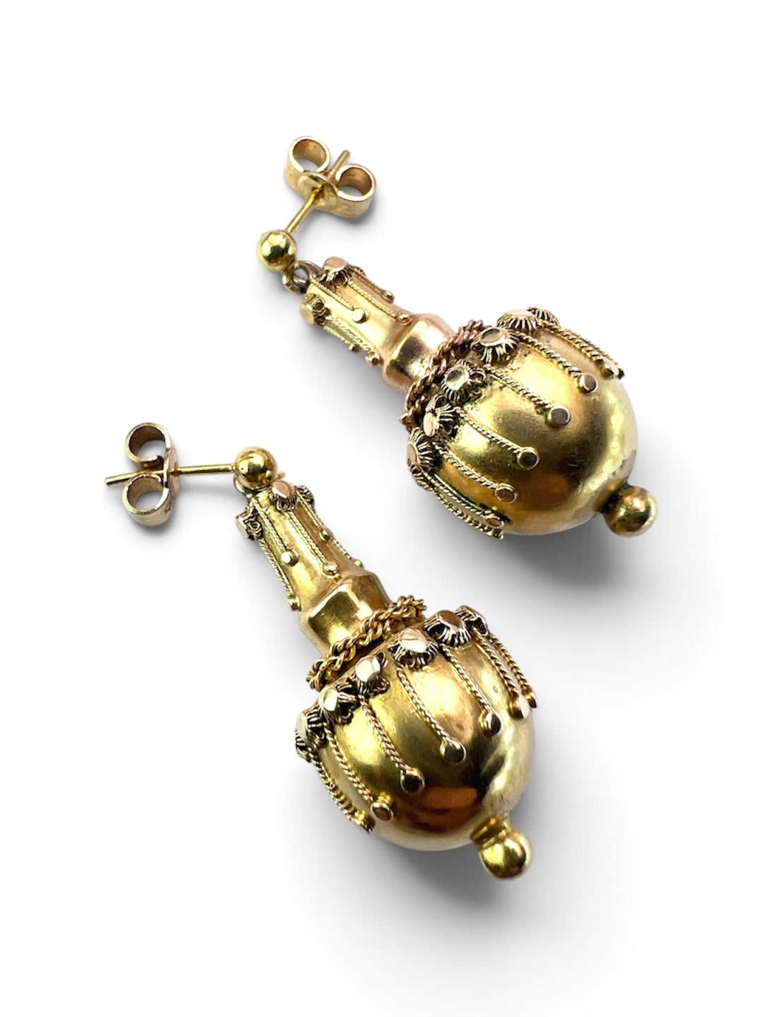 Victorian 15CT Gold Etruscan Revival Amphora Earrings