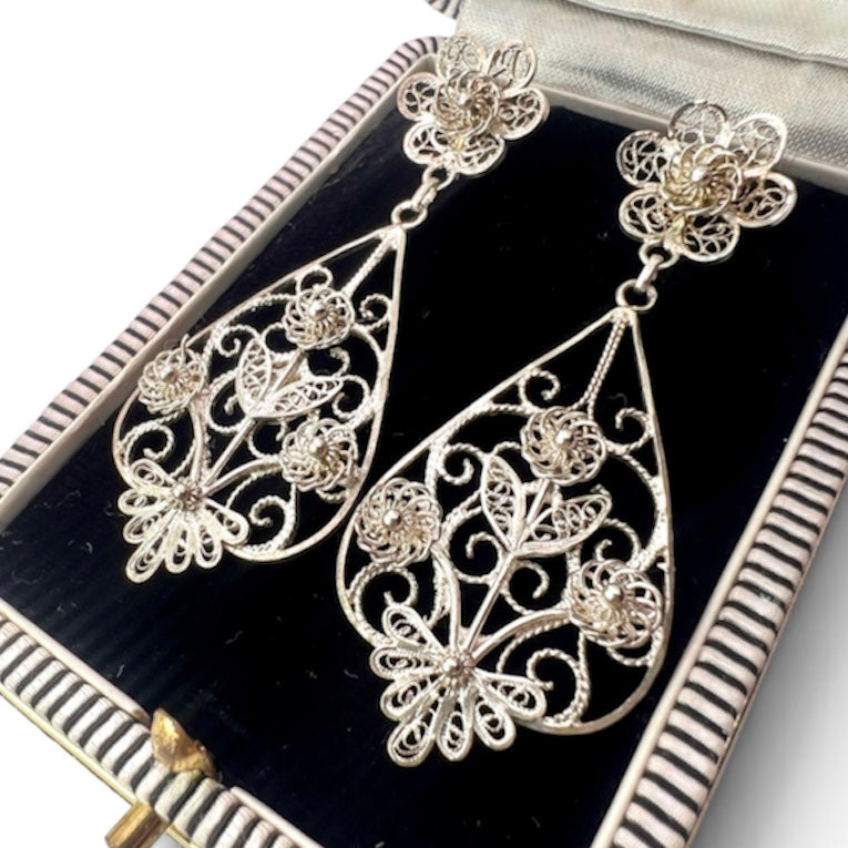Vintage Silver Filigree Botanical Chandelier Earrings