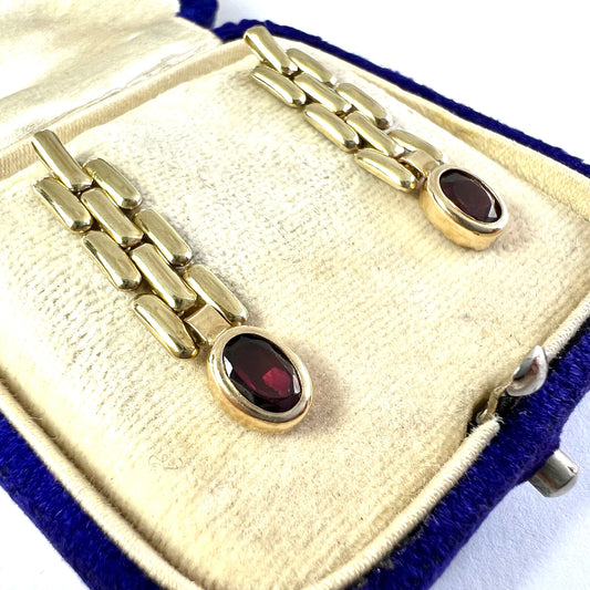 Vintage 9CT Gold Garnet Panther Link Earrings