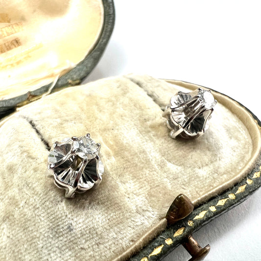 Vintage 18CT White Gold Diamond Buttercup Studs